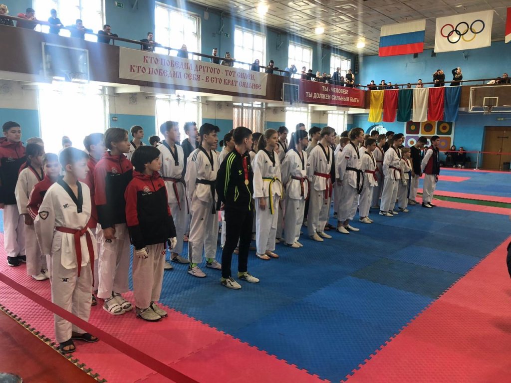 Соревнования по тхэквондо.