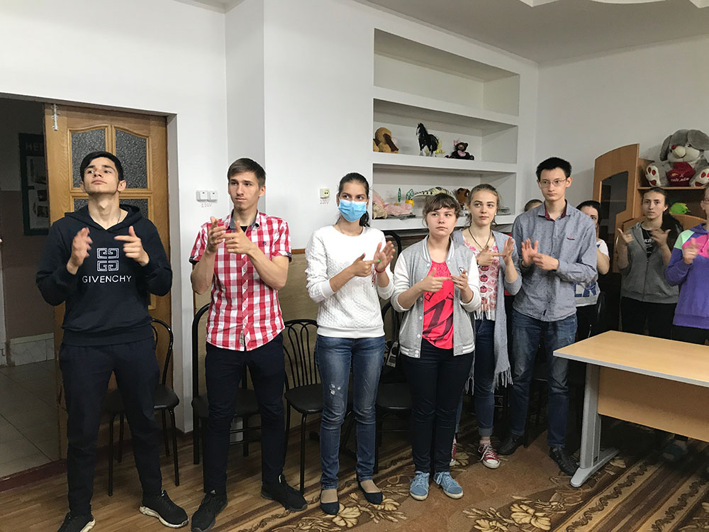 Студенческий Телефон Доверия ДВФУ.