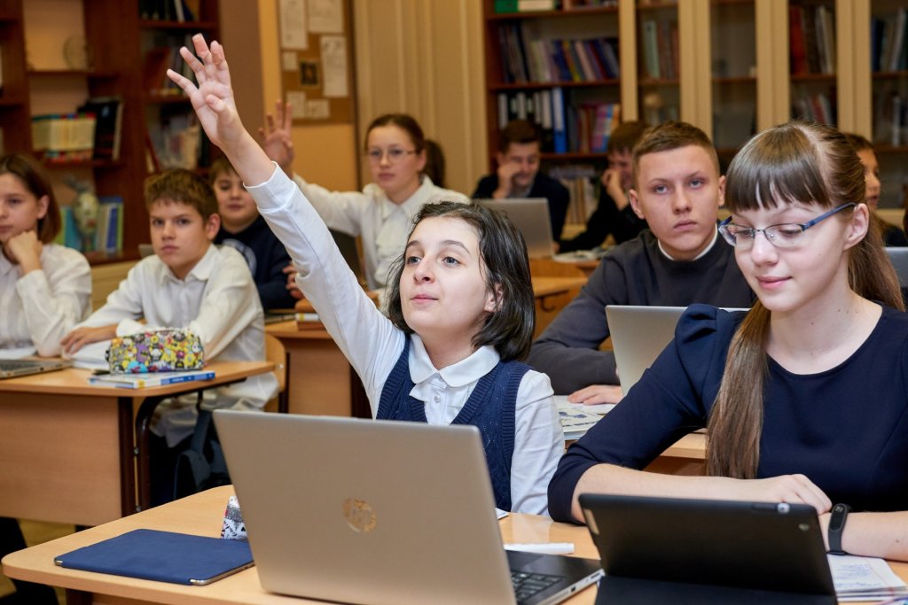 Стартовал цикл внеурочных занятий «Разговоры о важном».
