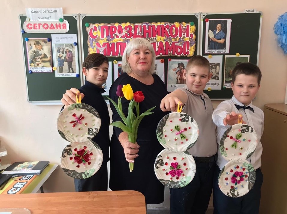 Поговорим о маме.