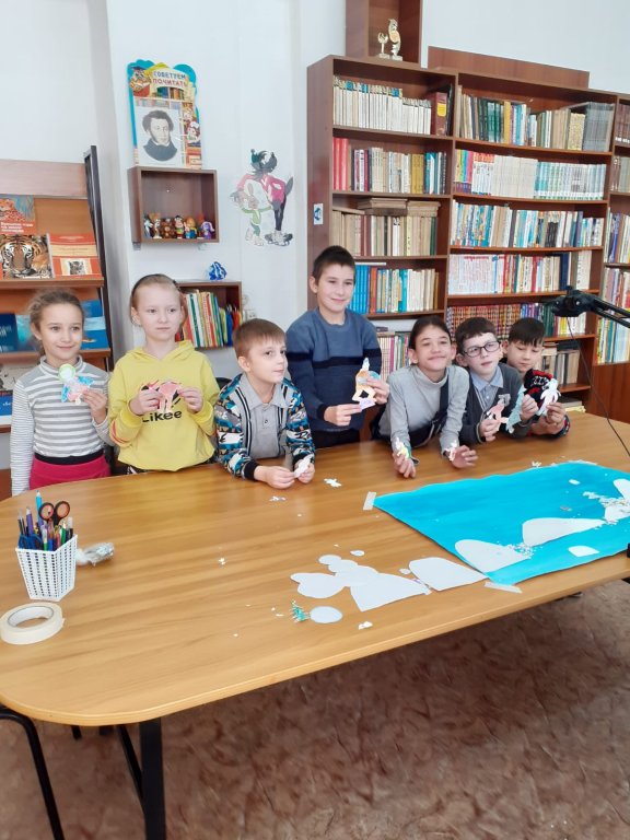 Занятие в мультстудии.