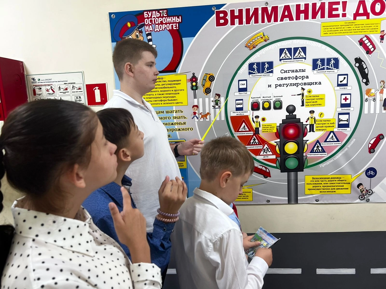 Я наукум знаю, как по улице ходить..