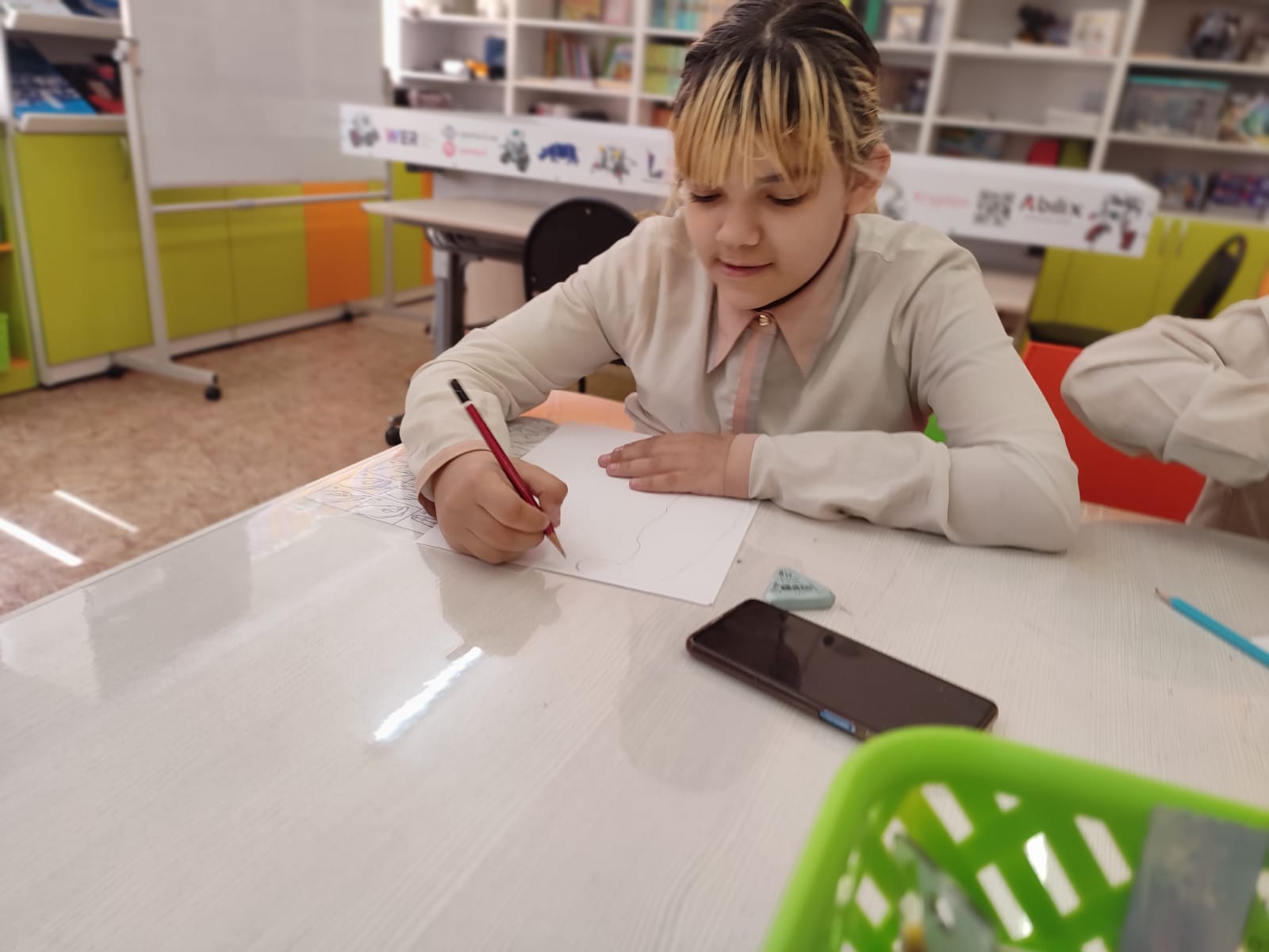 Занятие в студии анимации.