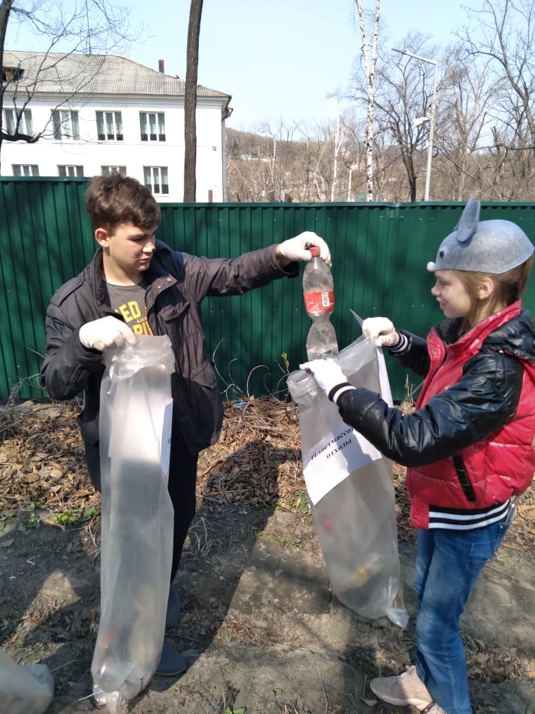Экологический десант &amp;quot;Помоги земле дышать&amp;quot;.
