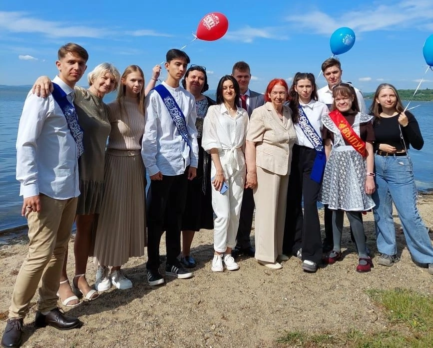Последний звонок в очно-заочном отделении.