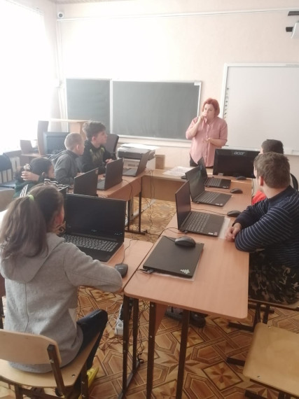 Урок «Герои народов большой страны».